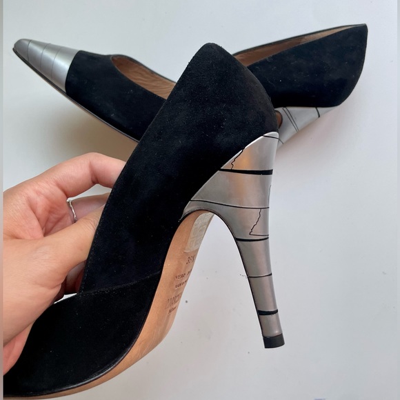 Moschino Authentic Leather Black Suede Metallic Tow-Tone High Heels - Picture 4 of 7